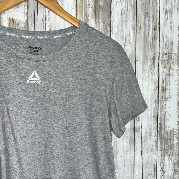 Reebok Grey Tee - Picture 2 of 4